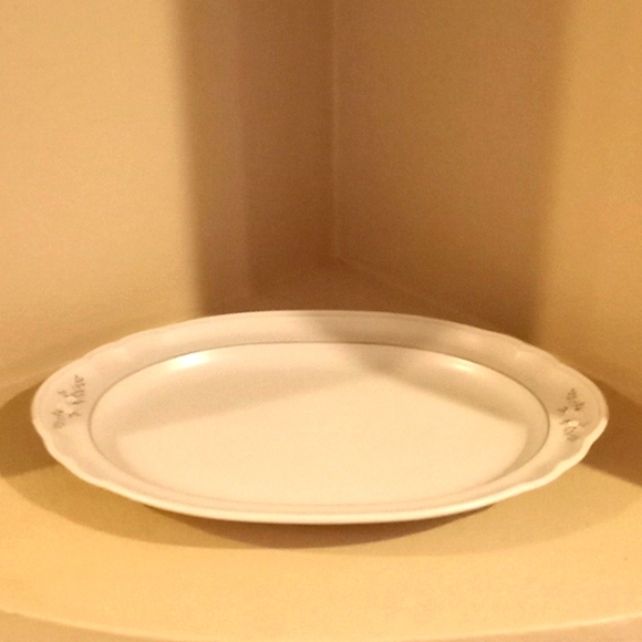 VTG- Pfaltzgraff Silver Heirloom 1 Large Oval Platter with Print - Picture 7 of 9